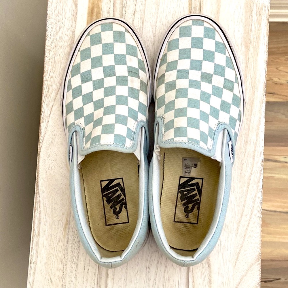 Vans slip on’s